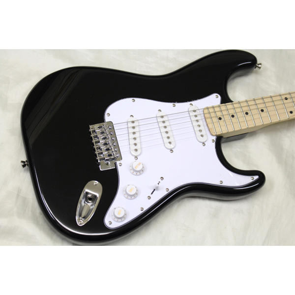 現品限り大特価 Bacchus(バッカス) ／ BST-1M BLK ストラトキャスター