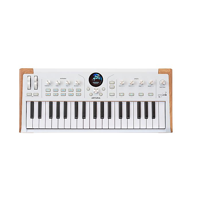ARTURIA AstroLab 37 – コンパクトなボディに1,800以上の音を詰め込ん
