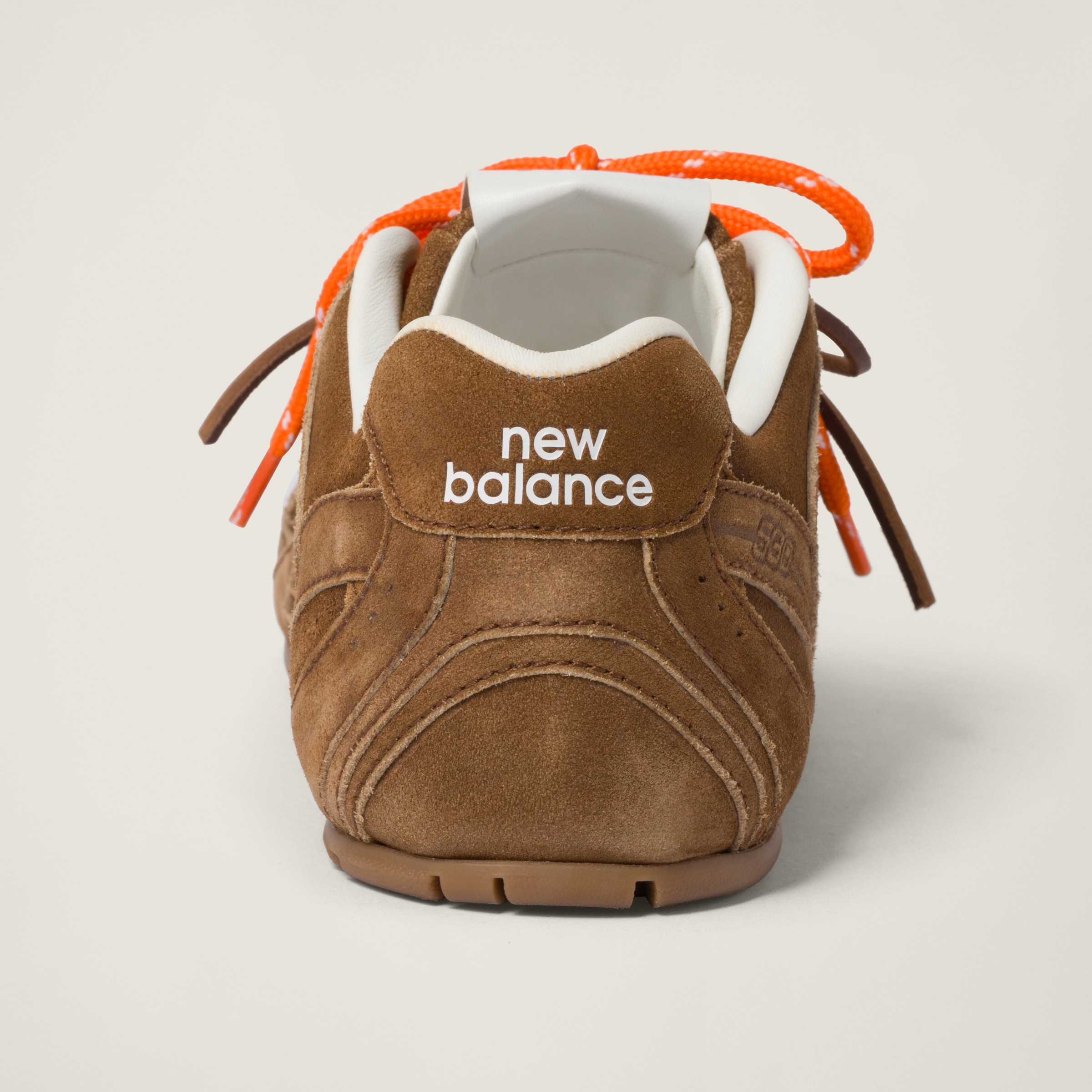 Cinnamon New Balance X Miu Miu 530 Sl Suede Sneakers | Miu Miu