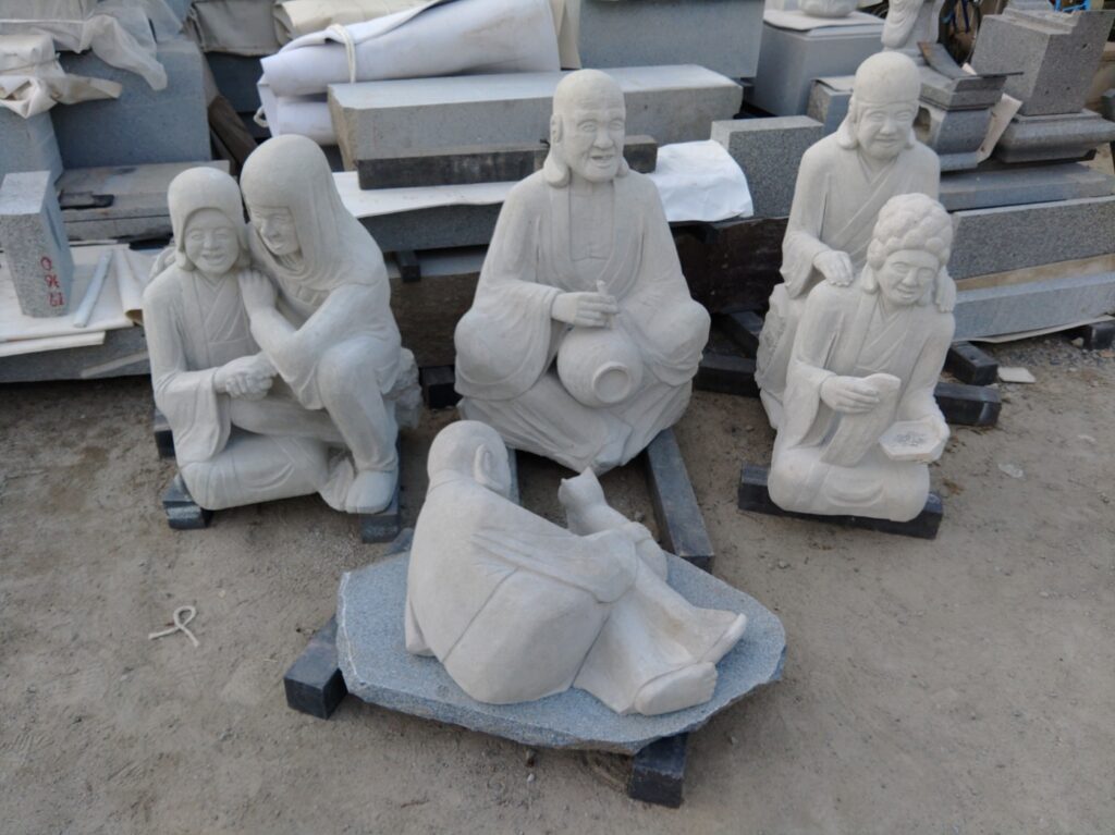 羅漢像の奉納準備 | 羅漢の店 水野石材店