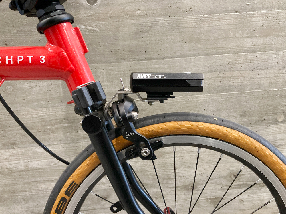 BROMPTON（ブロンプトン）に装着可能なミノウラ製のライトステーのご