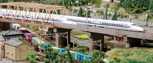 鉄道ジオラマ 情景へもこだわる！ | 鉄道模型 通販・Nゲージ ミッドナイン