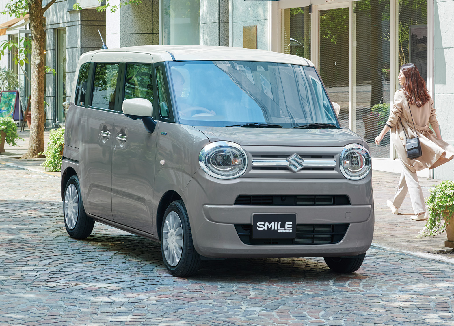 ワゴンRスマイルに特別仕様車“Sリミテッド”が出たよ 三田店 中井