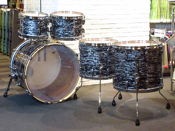 Reference Series Assembled in Japan 22