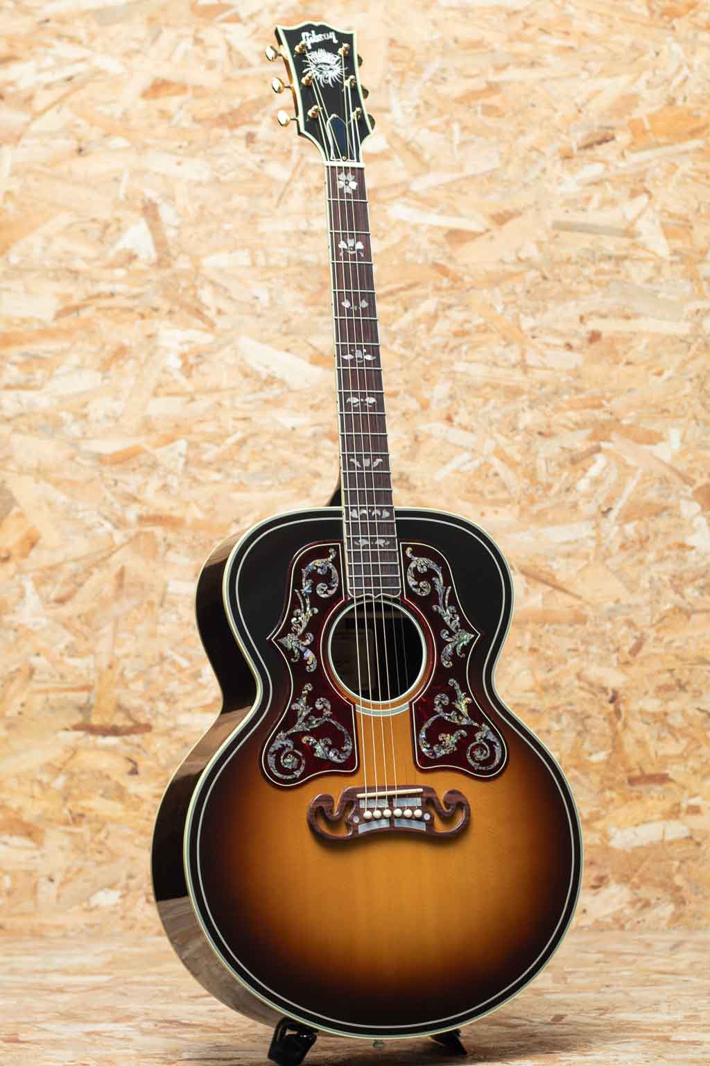 THE SJ-200 Autographed Bob Dylan Collector's Edition 2015