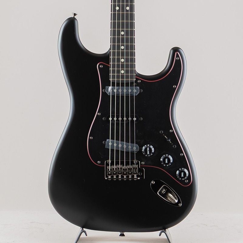 Made in Japan Limited Hybrid II Stratocaster Noir /Black/Rosewood