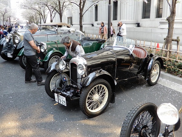 M-BASE エムベース ｜ カタログとその時代