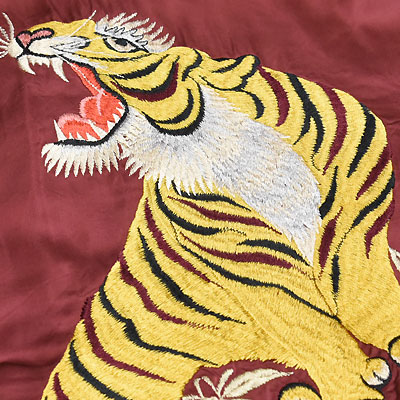 東洋スカジャン・港商SPECIAL EDITION「DRAGON & JAPAN MAP×ROARING