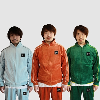 ベロア サイドライン ストライプ ジップアップ 刺繍 セットアップ上下