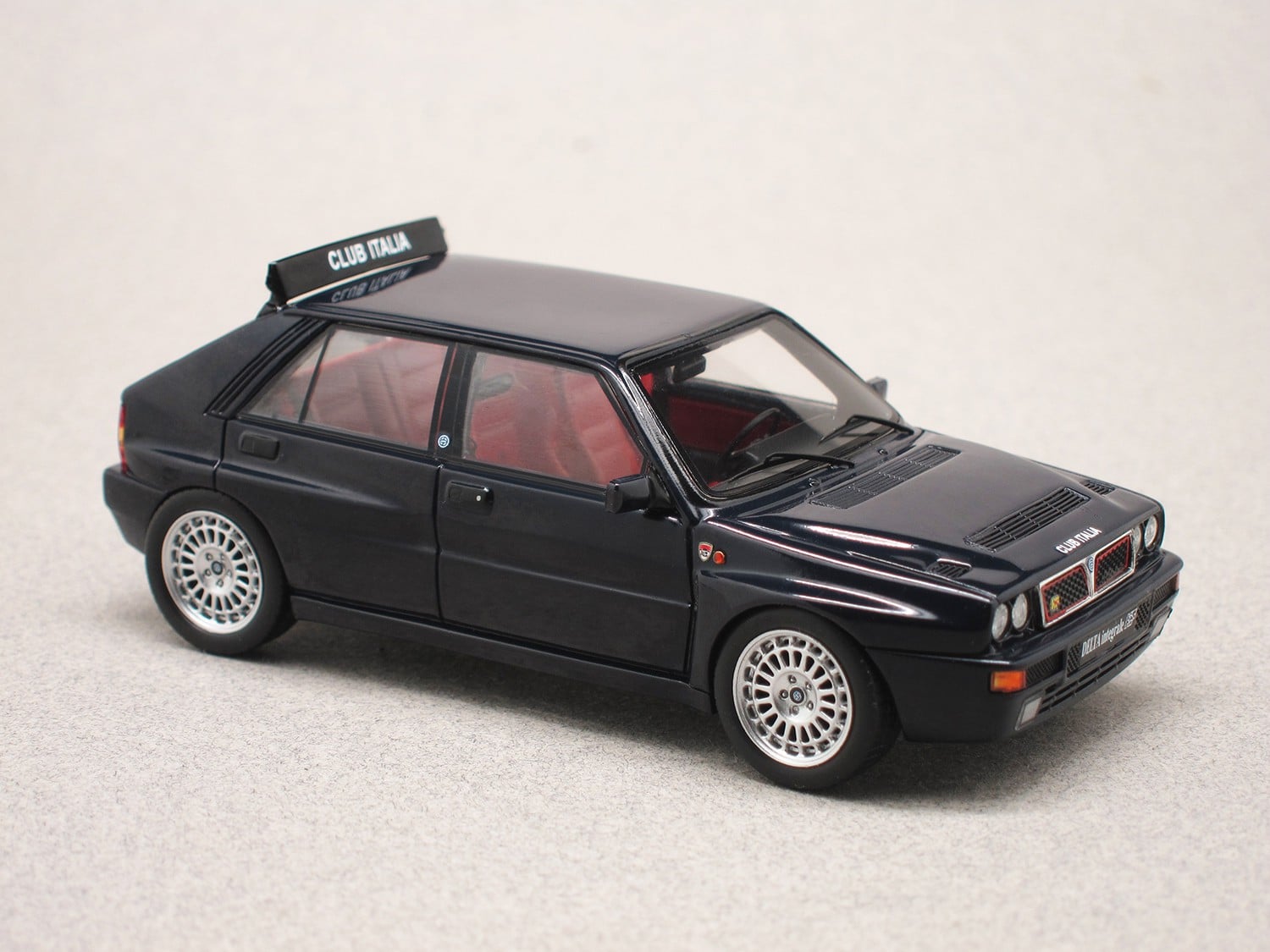 Lancia Delta Integrale Club Italia (Spark) 1:43 - Minicarweb