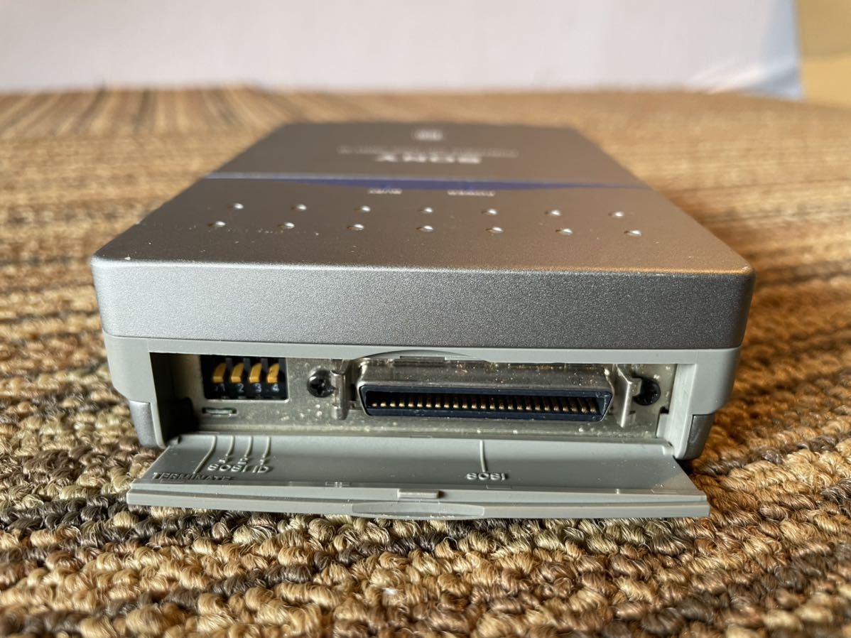 Sony MDH-10 [MiniDisc Wiki]