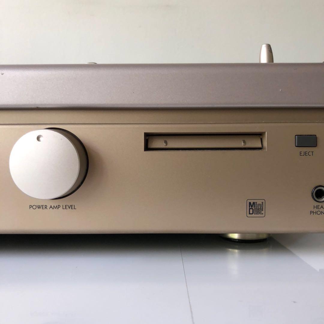 Vestax AA-88 [MiniDisc Wiki]