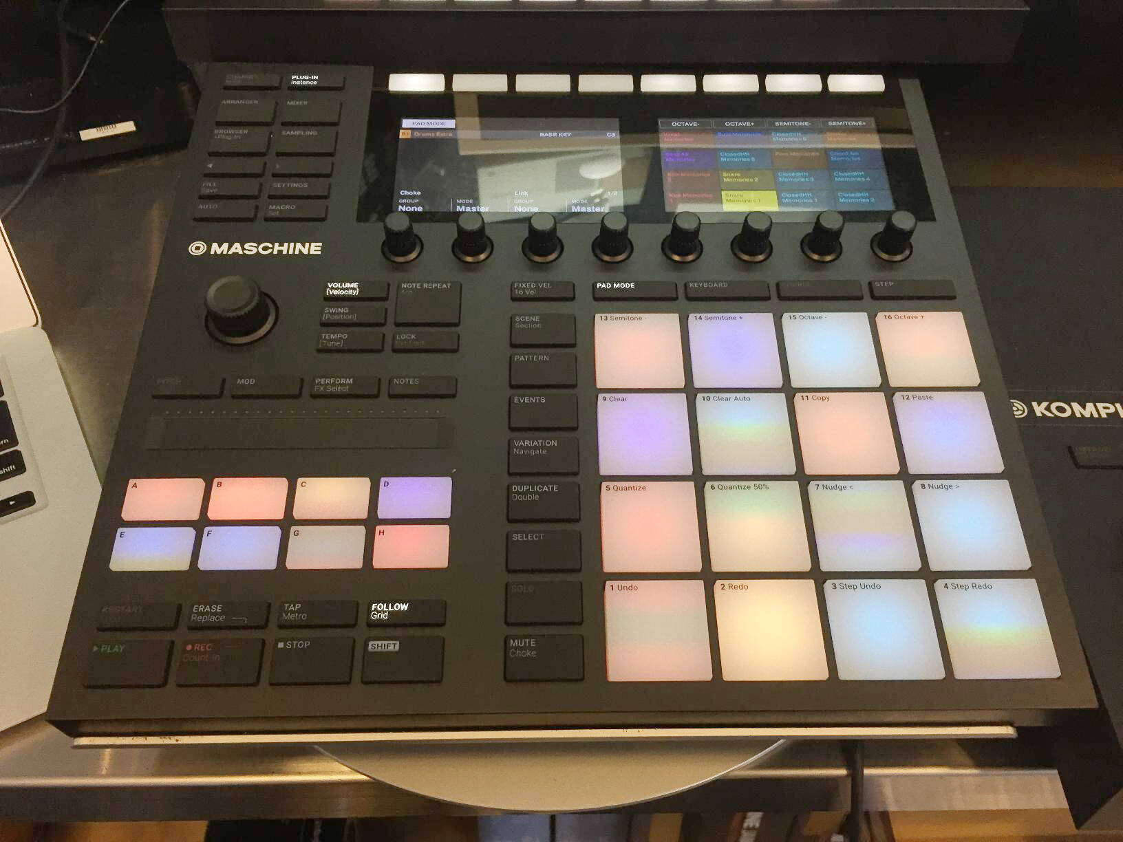 インテグレートするビートメイクスタイルの深層世界」by ファンキー