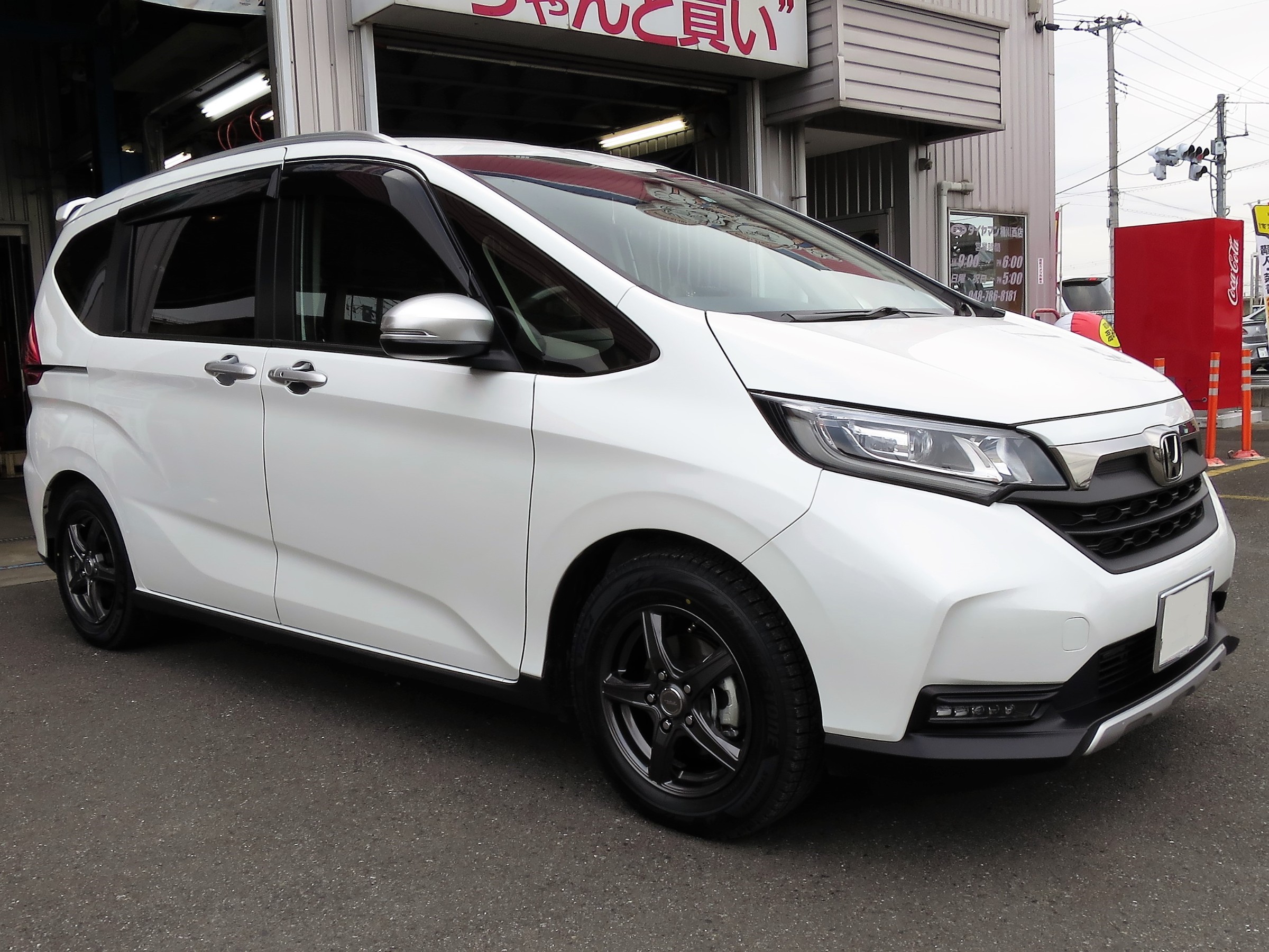 ホンダ フリードにBLIZZAK VRX2 + TOPRUN VR5を装着 | ホンダ フリード