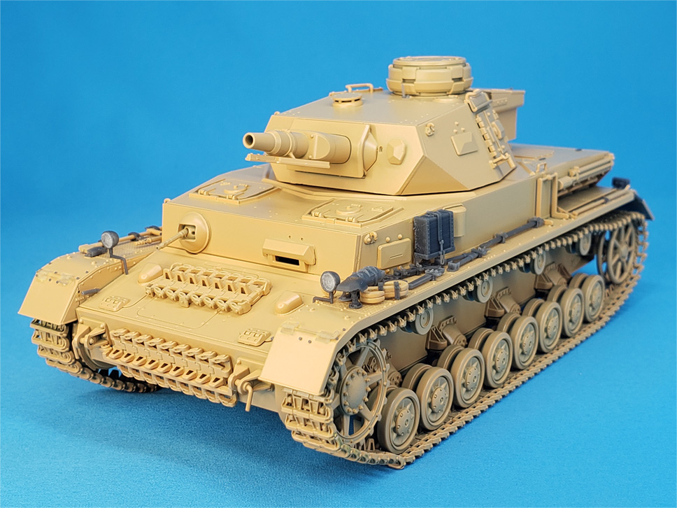 入荷】1/35 ドイツIV号戦車F型・伝令バイクセット”北アフリカ戦線”入荷