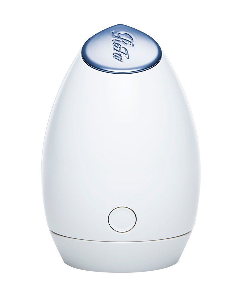 ハンディタイプのフォト美顔器「ReFa BEAUTECH SPOT（リファビュー