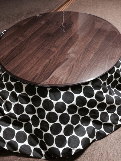 アクタスの円形こたつFK-1を使うお家5軒、口コミよりリアルな写真