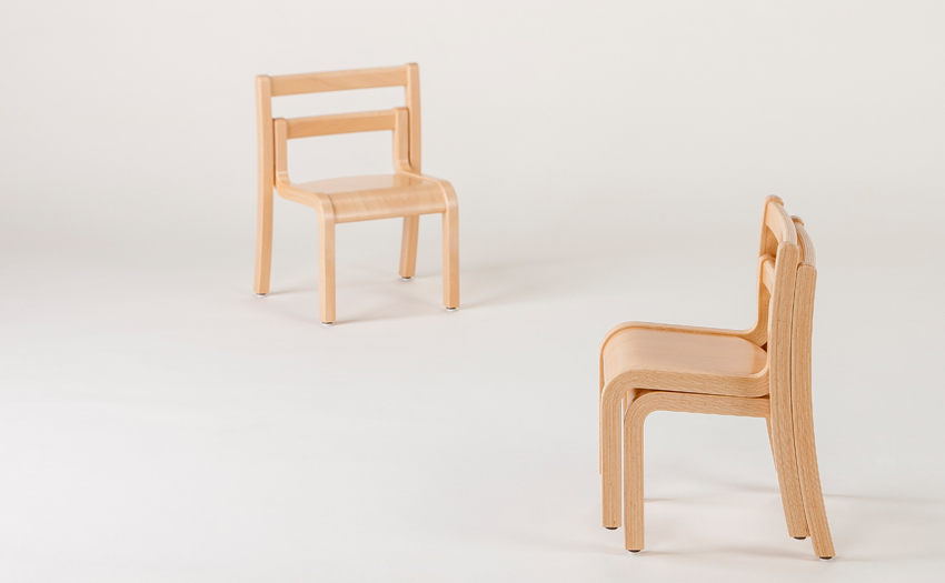 Piccola ピッコラ 積み重ねられる子ども椅子 佐々木デザイン SDIを激安