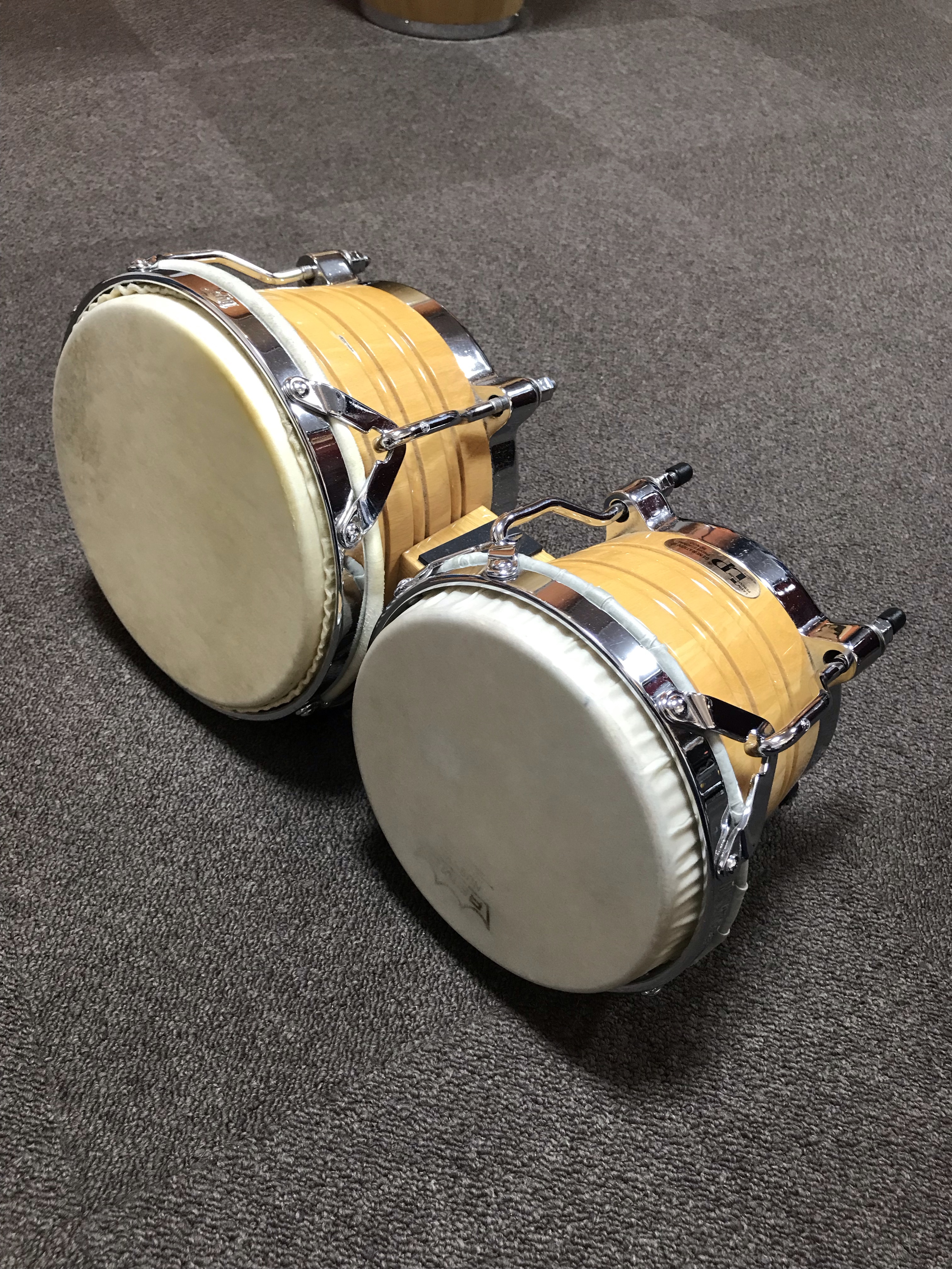 RENO SKYNDEEP をトラディショナルフープに張ってみた