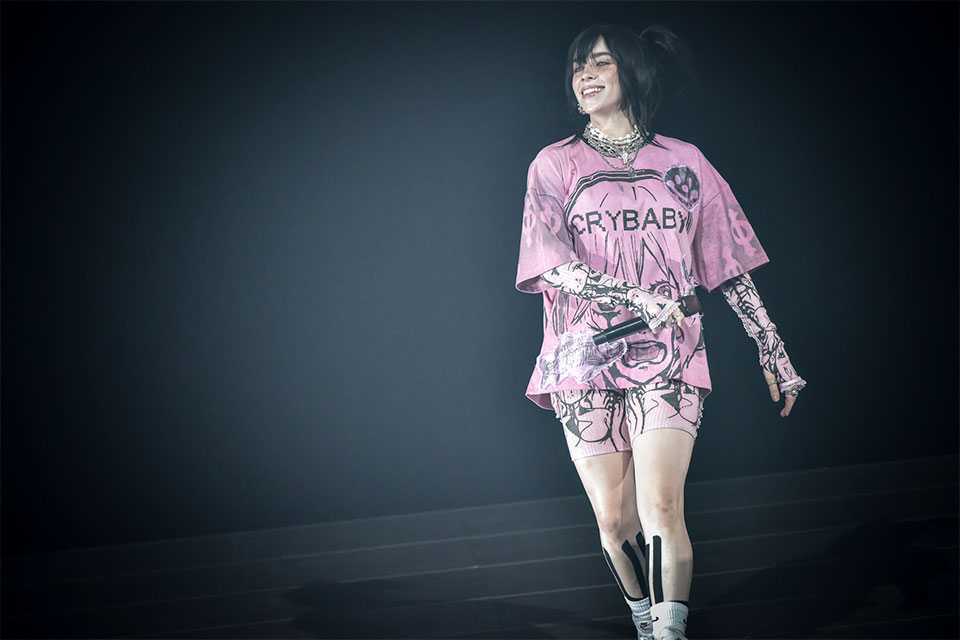 ビリー・アイリッシュ、自身初の単独来日公演が2年越しで実現！ | NEWS