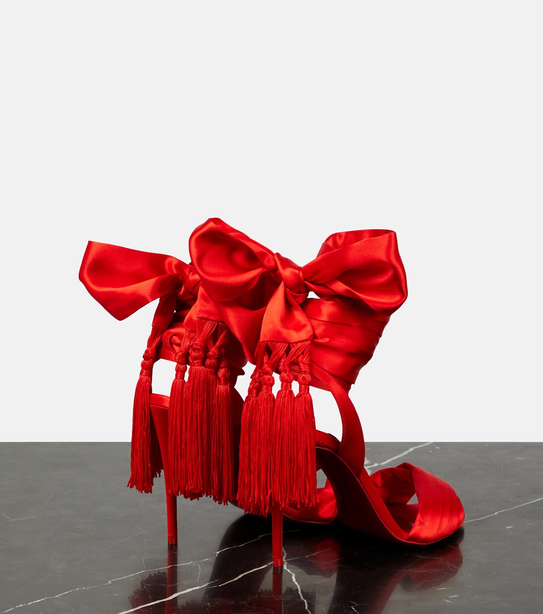 Sevillana 100 crêpe satin sandals in red - Christian Louboutin