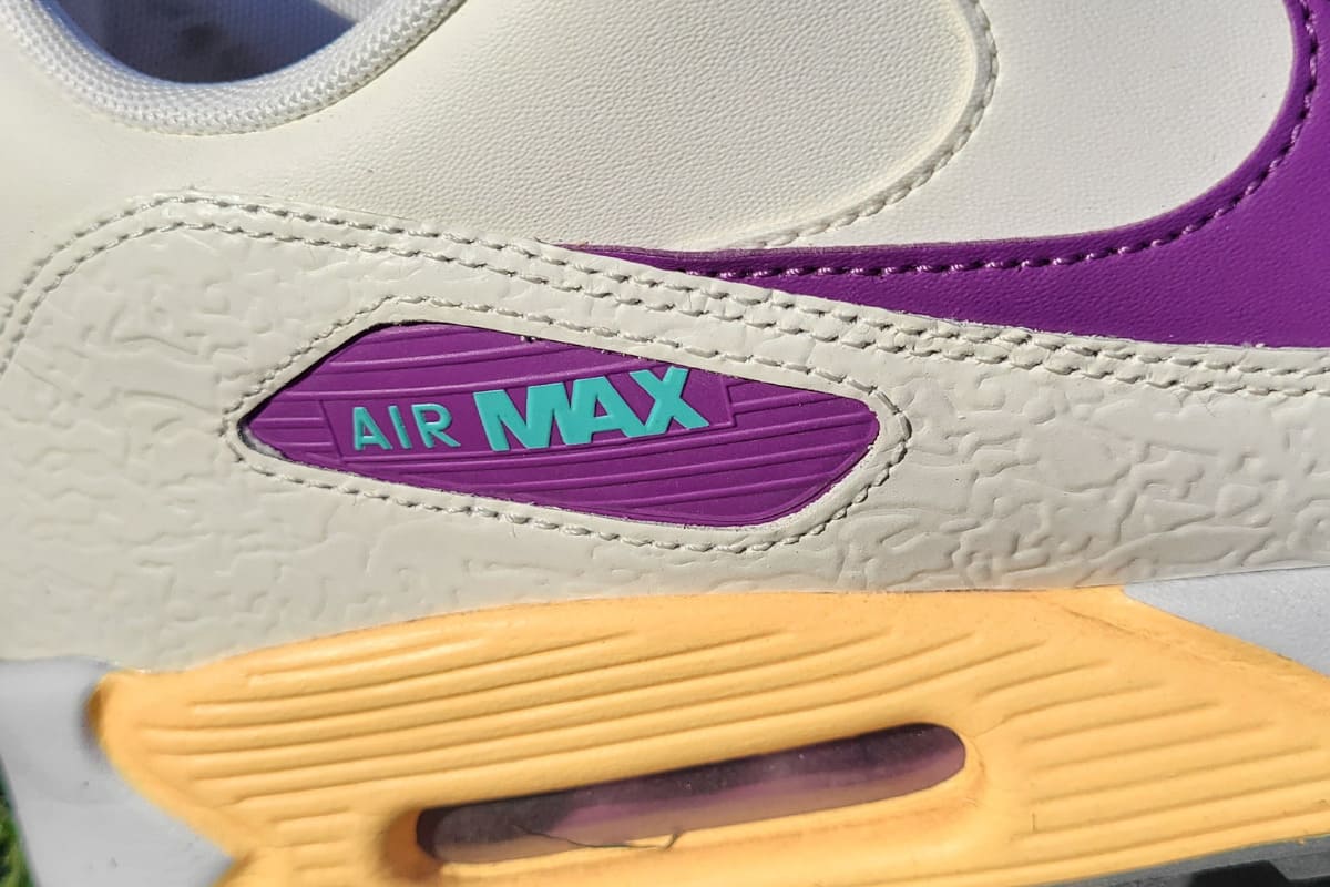 カジュアルさをまとった「ハイブリッド」なゴルフシューズ ナイキ