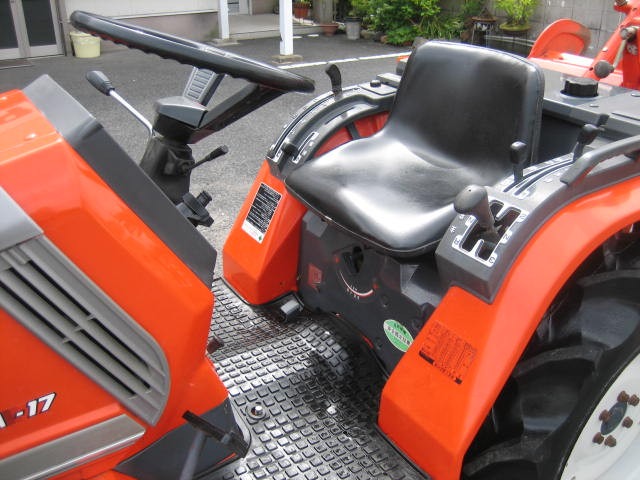 クボタ 中古トラクター A-17 DBMA の詳細｜農機具通販ノウキナビ