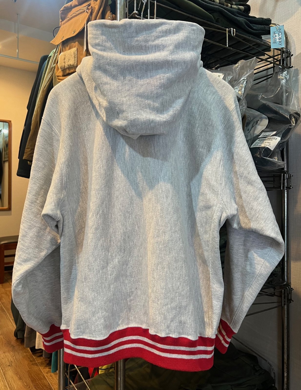 90's USA製【ビンテージ】【チャンピオン】【Champion】【グレー×赤