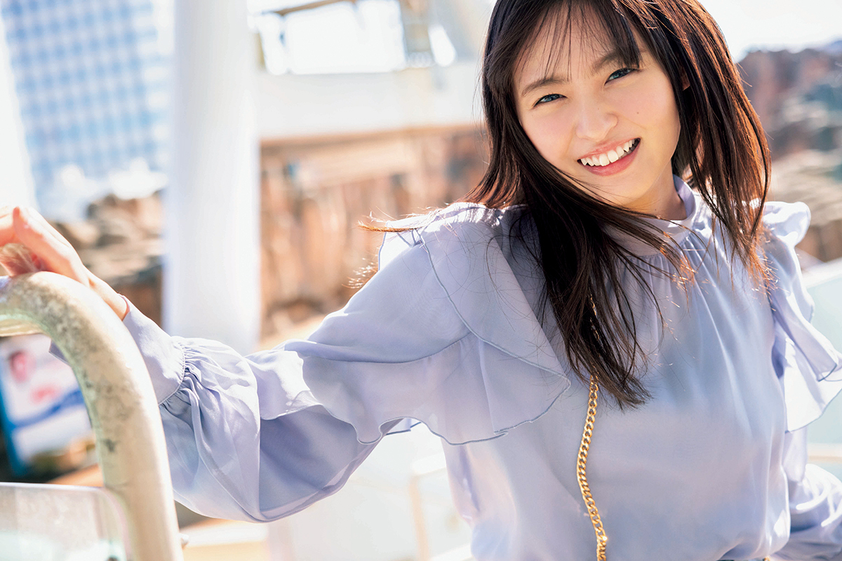 遠藤さくらの1st写真集が10/3(火)に発売決定！