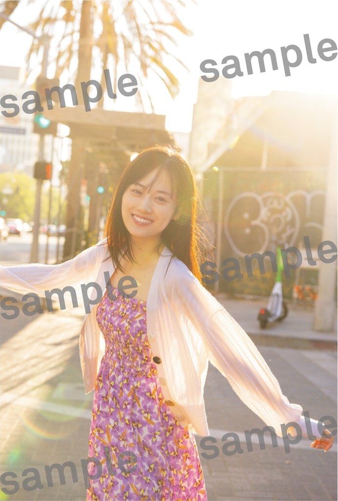 山下美月2nd写真集「ヒロイン」全16種の書店別特典ポストカード解禁！