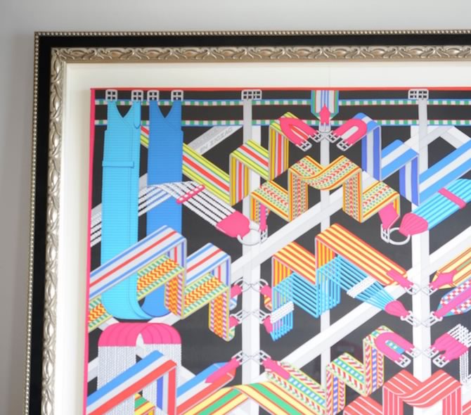 HERMES（エルメス）のスカーフを額縁 NOISEPRINCE Silverで額装しま