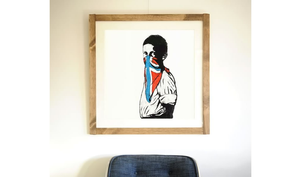 DOLK 新作「Vandal」 クマのプーさん、キティに続く3度目のRIOTの登場