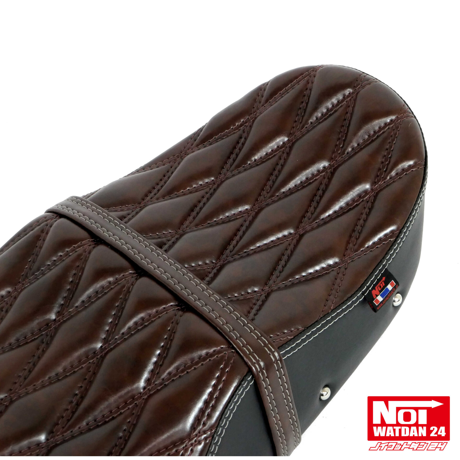 NOI WATDAN24 ダックス125 ローダウン 段付きシート 高反発ウレタン