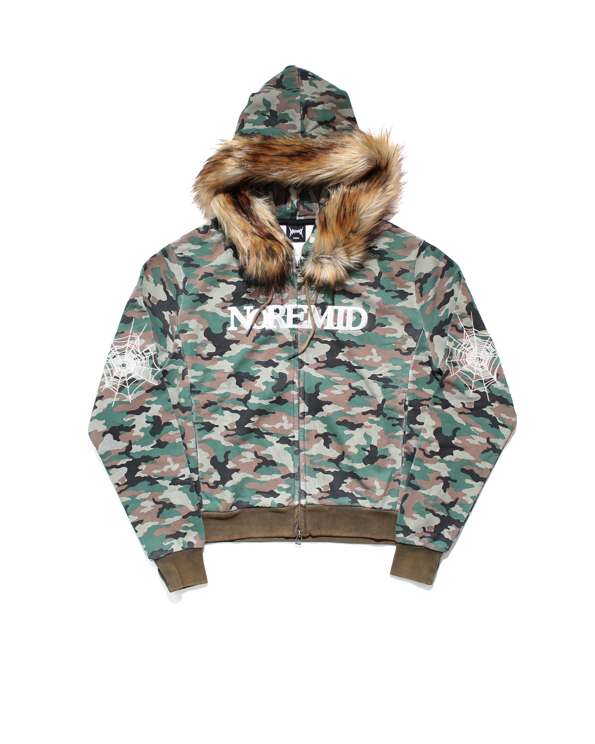 CAMO1_fb6bc4ce-ae1e-4b84-aa65-