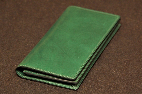 評価：82点】プルキャラック・ロンバルディア | 長財布マニア