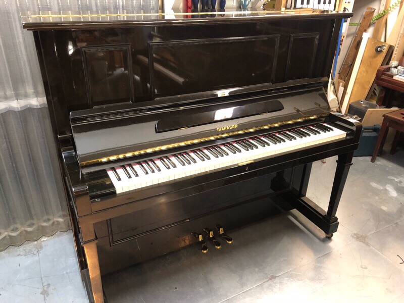 DIAPASON 132-DW – 南国ピアノ芸術