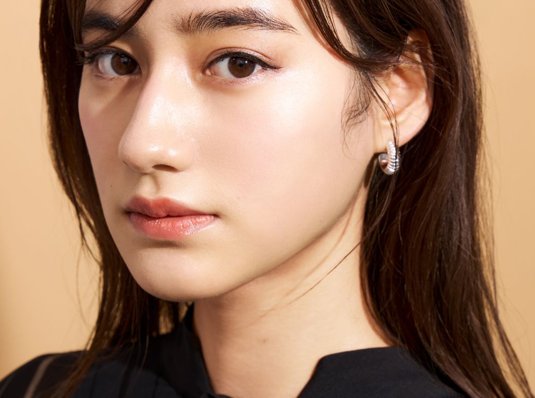 ベースイン パクト ファンデーション(ピンク130): シリーズから探す