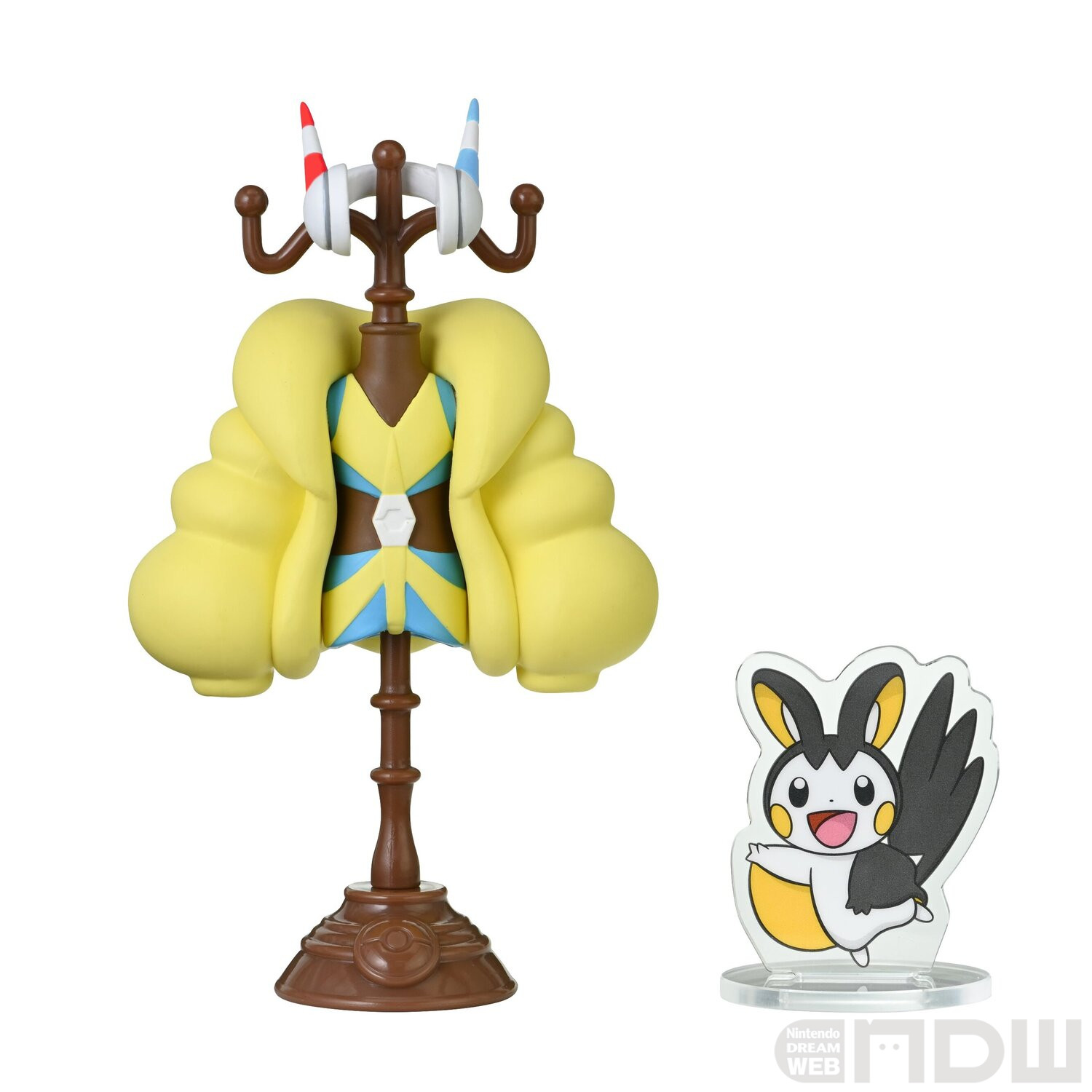 2月24日（土）より、トレーナーたちのコスチュームをイメージした