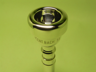 バック（現行モデル） 中古トランペットマウスピース 5A