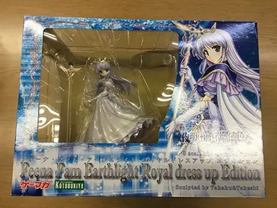 買取】フィーナ・ファム・アーシュライト ロイヤルドレスアップ