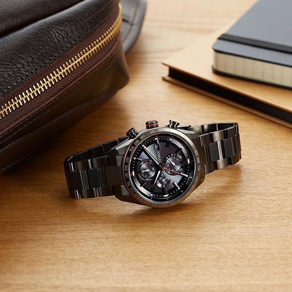 ATTESA ACT Line ブラックチタンシリーズ AT8185-62E 電波ソーラー