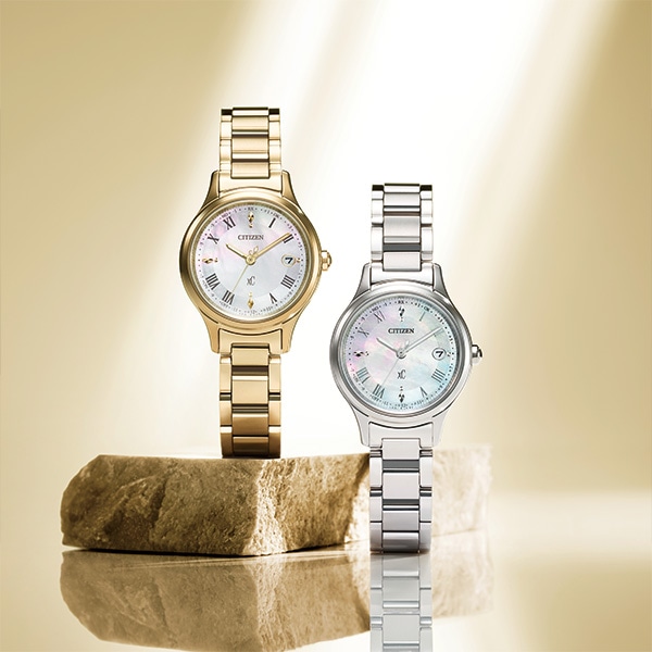 xC hikari collection 光発電エコ・ドライブ電波時計 ES9492-57D