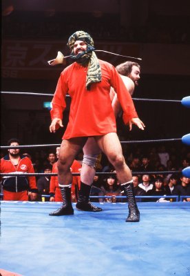 懐かし外人レスラー名鑑】インドの狂虎T・ジェット・シン｜NEWSポスト