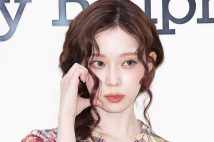 NYファッションショーが騒然》aespa・ウィンターの後ろにピッタリ