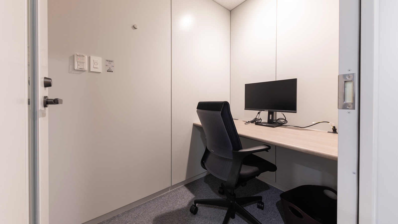 予約制】津田沼 2 / ZXY | 関東 | Store information | NewWork