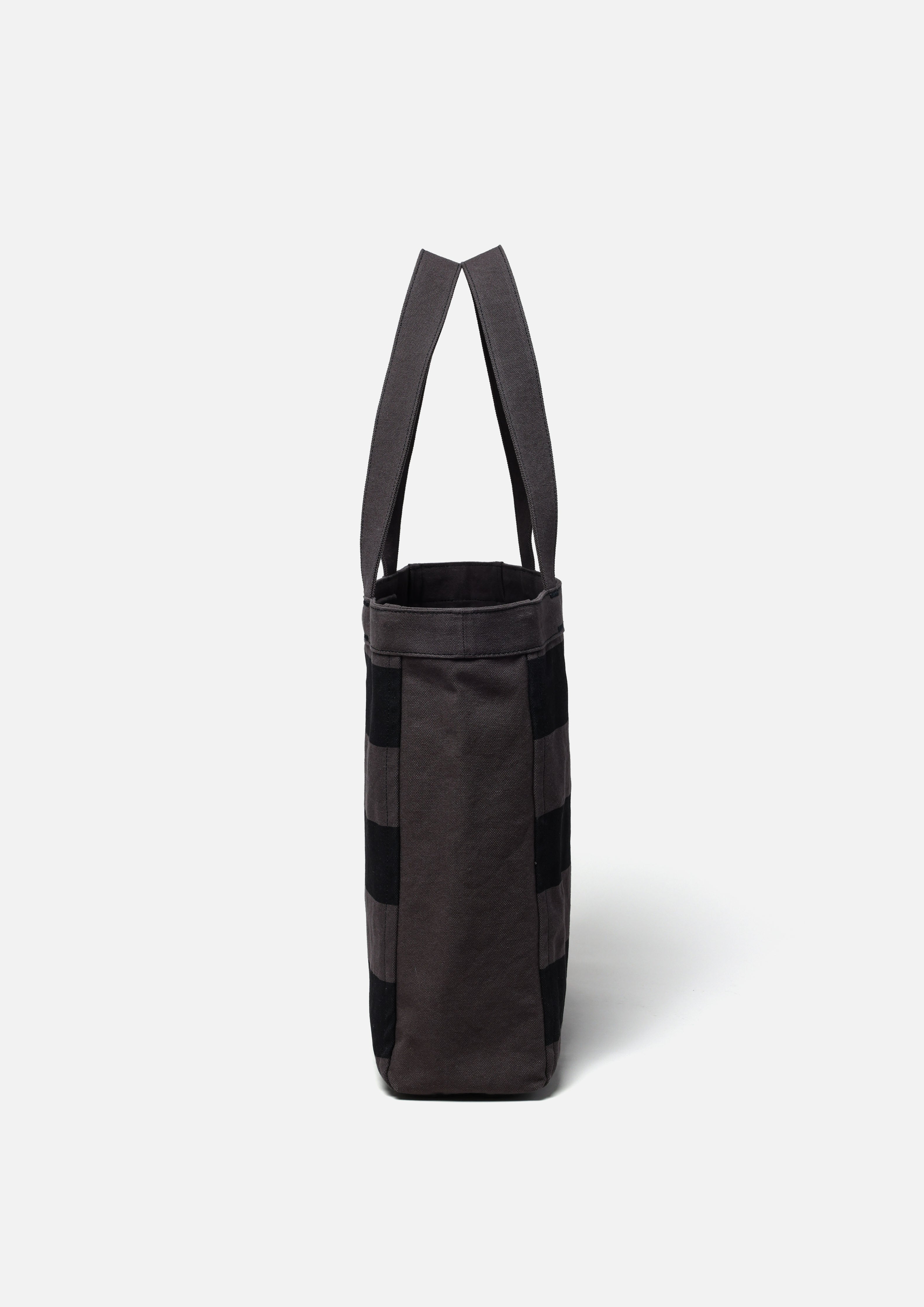 NH X AGNES B. . BORDER TOTE BAG