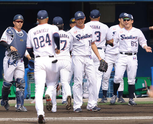 ヤクルト】阪神に12失点で大敗 池山隆寛監督「失礼しましたという感じ