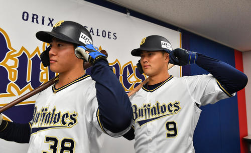 オリックス】ヘルメットに成長応援サプリ「セノッピー」ロゴ 野口智哉