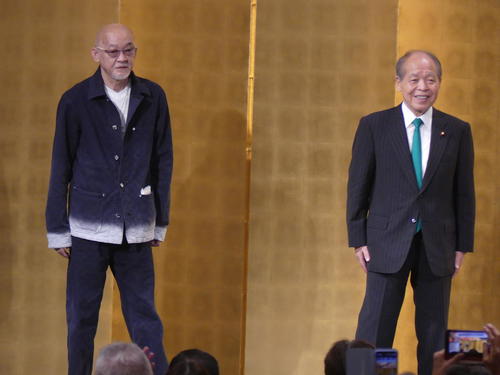 父娘選挙”に「ありがたい」鈴木宗男氏が声詰まらせる 23年ぶり復党の