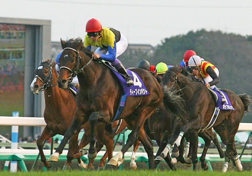 武豊が勝った有馬記念・2】オグリ以来16年ぶりの勝利！英雄ディープ